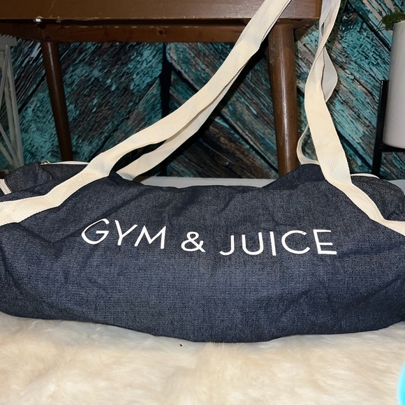 Gym & Juice Gym Bag - Picture 7 of 7